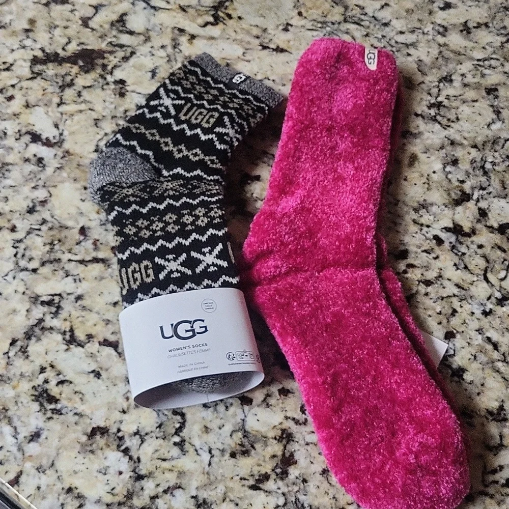 UGG ~nwt~ socks